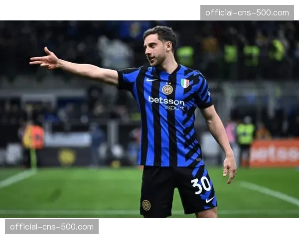 意甲：国际米兰1-0小胜尤文图斯，提前五轮卫冕冠军